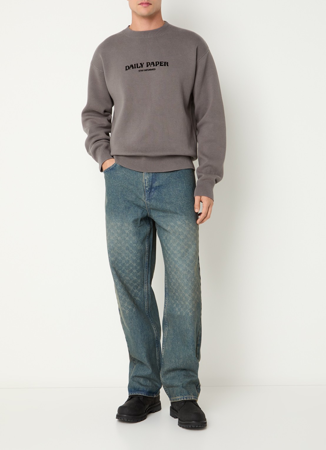 Daily Paper Faced straight leg jeans met medium wassing - voorkant 5 indigo