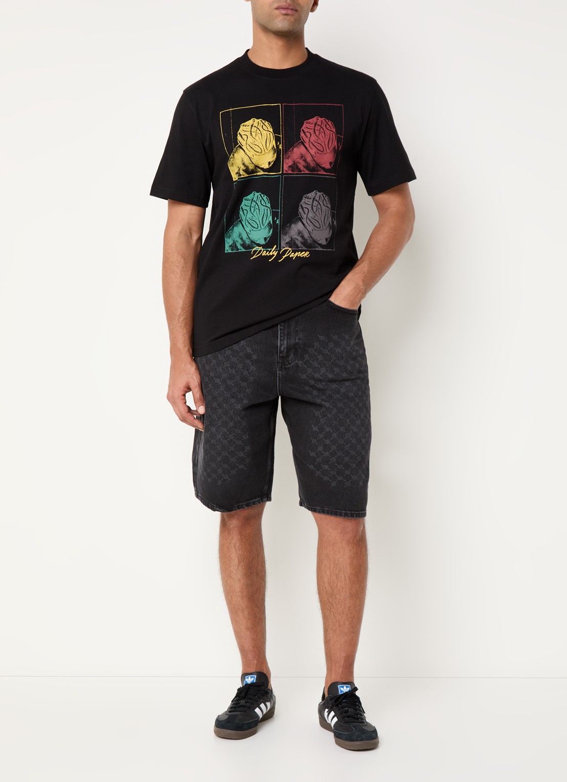 Daily Paper Frame T-shirt met logoprint  - voorkant 2 zwart