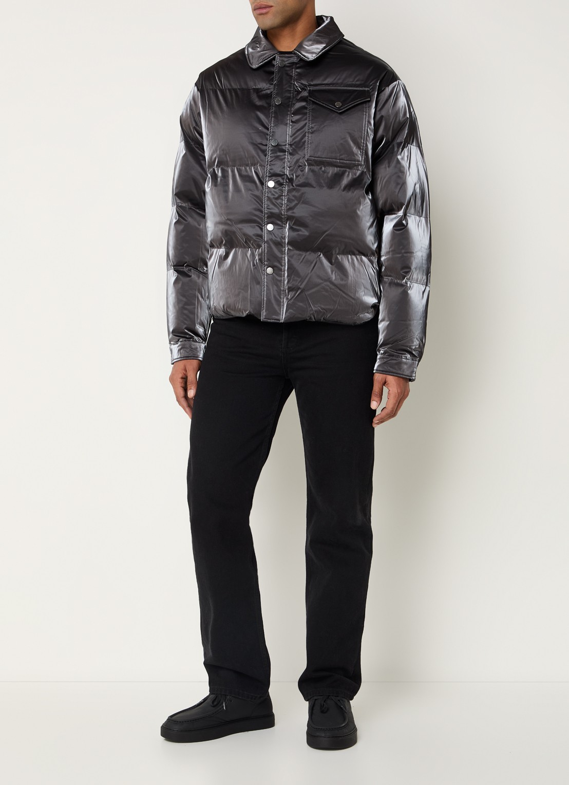 Daily Paper Obsisian puffer jack met borstzak en metallic finish - voorkant 3 grijs