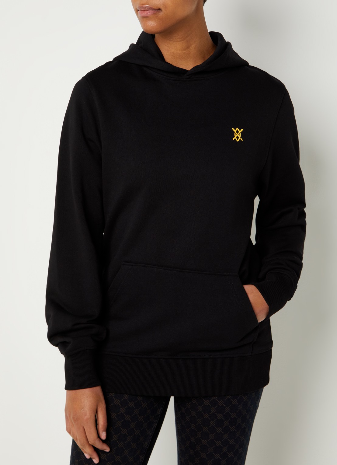 Daily Paper Paisy hoodie van biologisch katoen met logo- en backprint - achterkant zwart