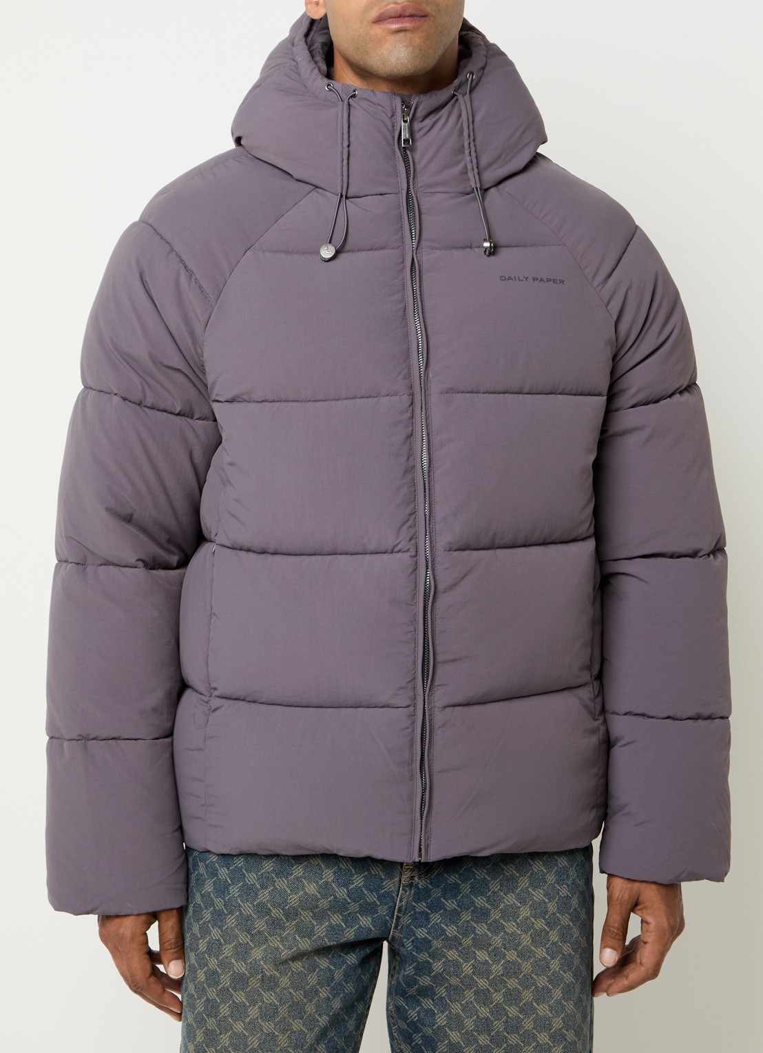 Daily Paper Puffer jack met ritszakken en capuchon - detail paars