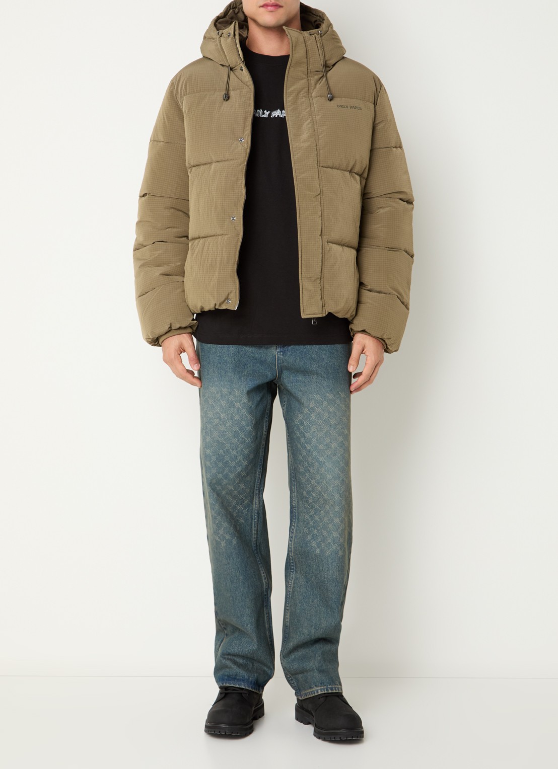 Daily Paper Ripstop puffer jack met logo - voorkant 4 mosgroen