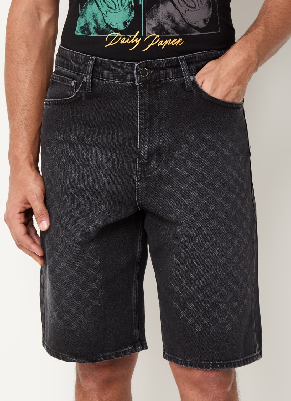 Daily Paper Straight fit korte broek van denim met gekleurde wassing - detail 4 zwart