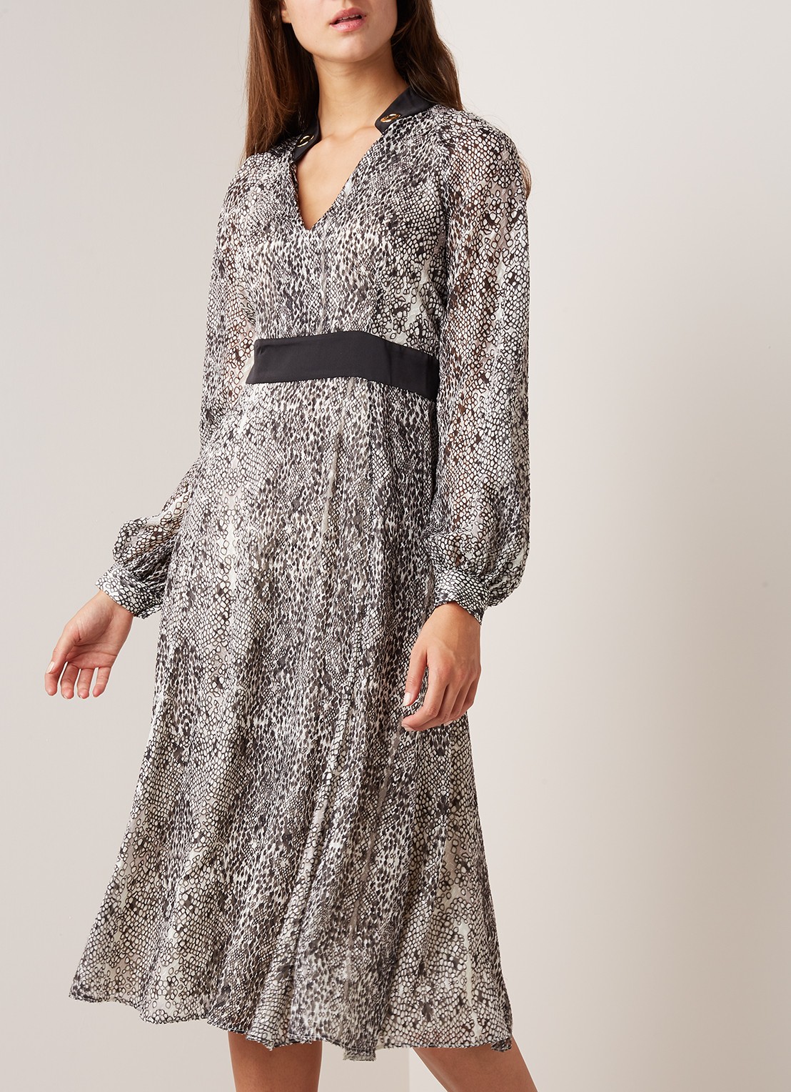 Damsel in a Dress Brooklyn A-lijn jurk met slangenprint - detail 2 gebroken wit