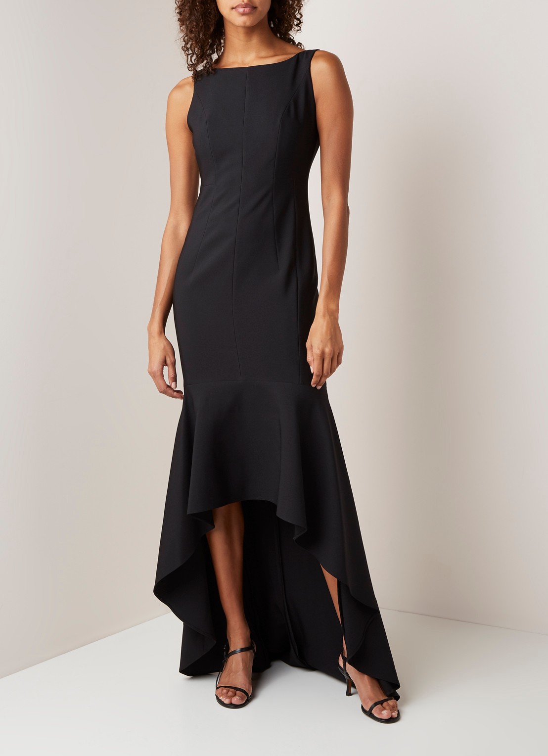 Damsel in a Dress Leela mouwloze maxi jurk met volant - voorkant 2 zwart