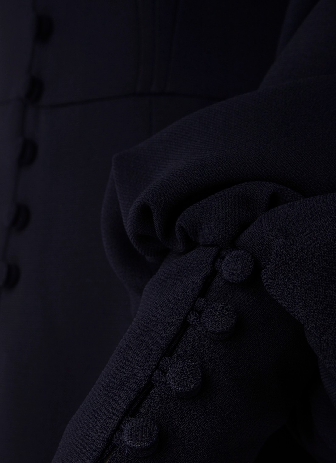 Damsel in a Dress Zeli mini jurk met pofmouw en knoopdetail - detail blauw