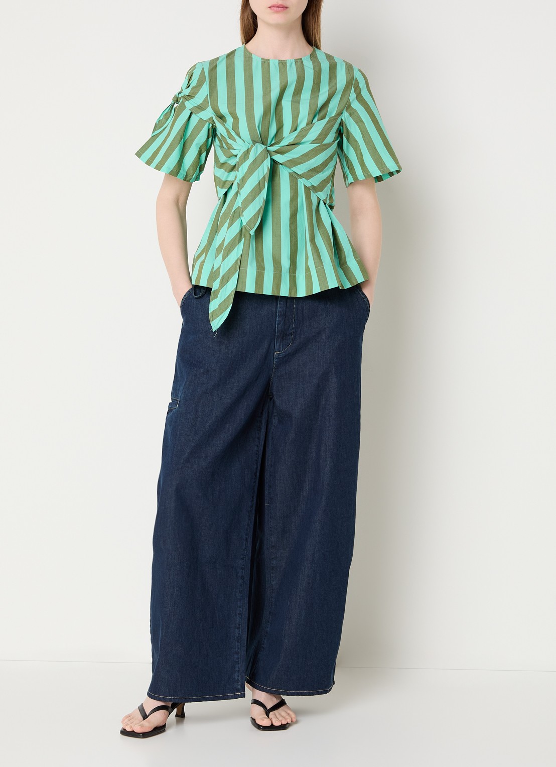 Damson Madder Estelle top met streepprint en gestrikt detail - voorkant 4 groen
