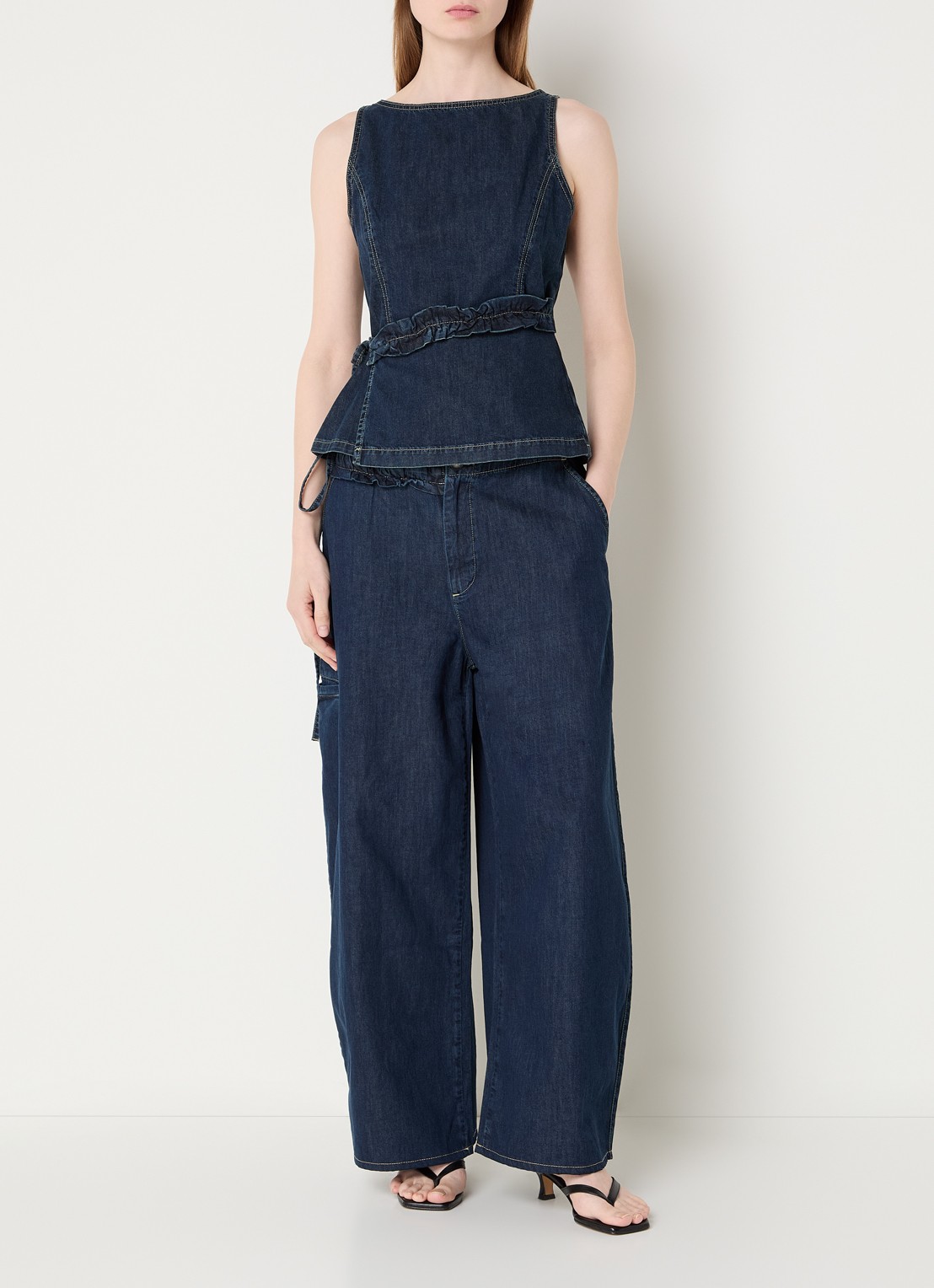 Damson Madder Maxime top van denim met overslag - voorkant 3 indigo