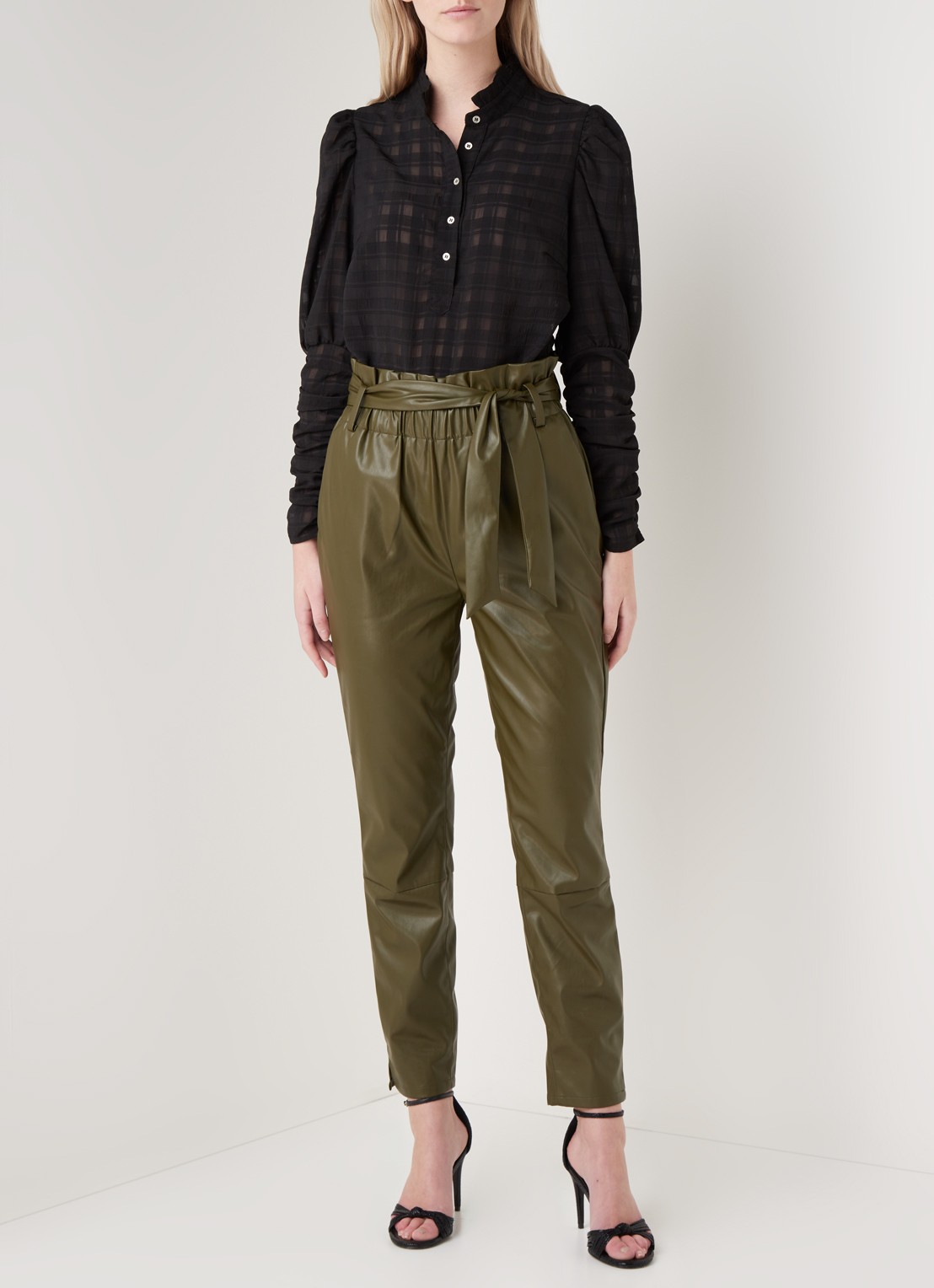 Dante 6 Duncan high waist tapered fit broek van imitatieleer - voorkant 2 donkergroen