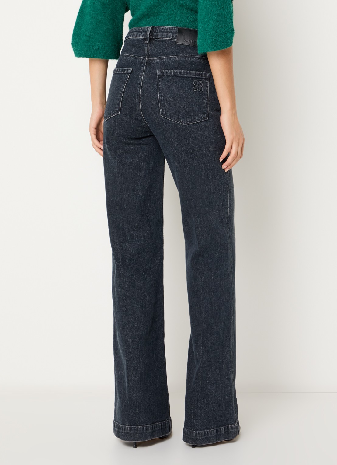 Dante 6 Kendell mid waist flared jeans met gekleurde wassing - achterkant 4 antraciet