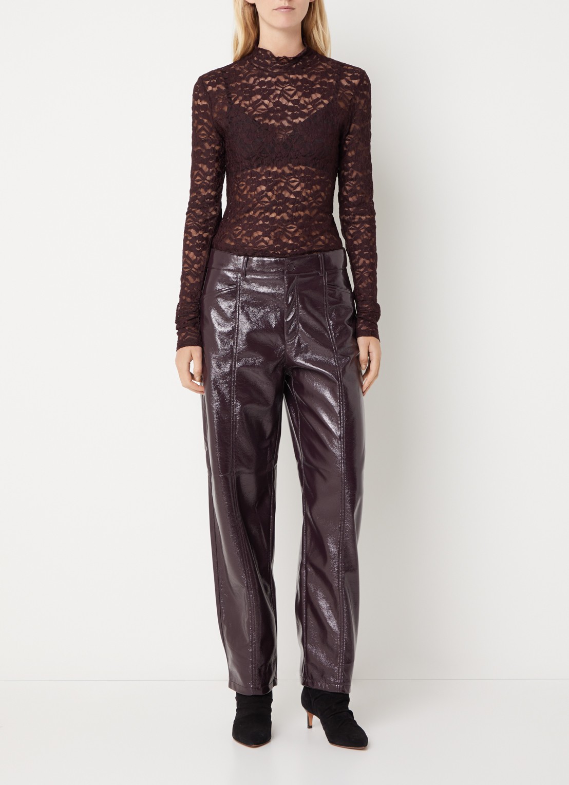 Dante 6 Scene high waist tapered fit broek van imitatieleer - voorkant 4 bruin