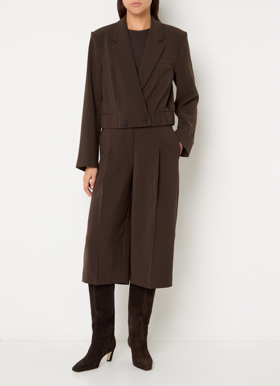 Dante 6 Tresor high waist loose fit korte broek met steekzakken - voorkant 4 donkerbruin