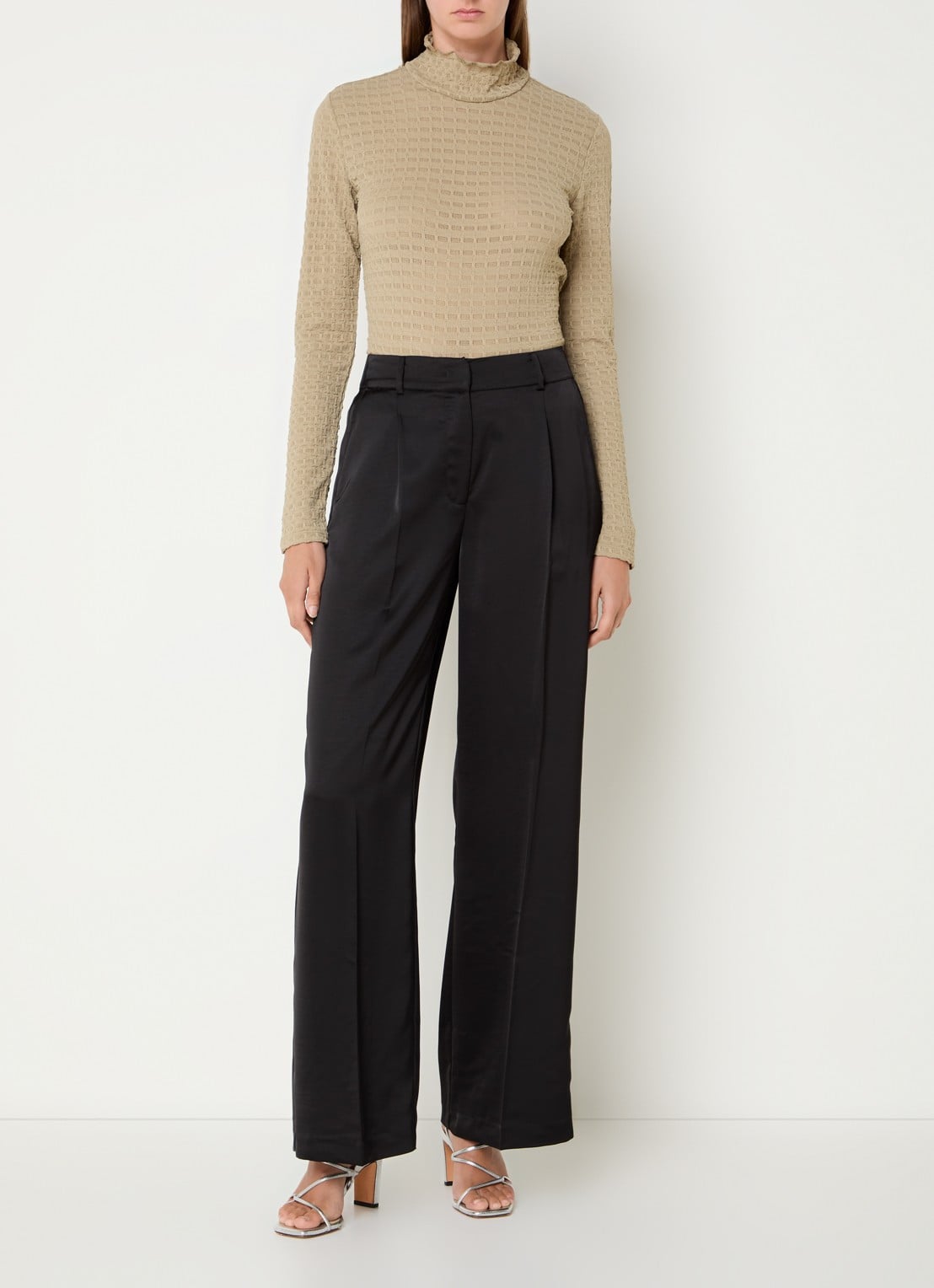 Dante 6 Zane longsleeve met structuur en opstaande kraag - voorkant 2 khaki