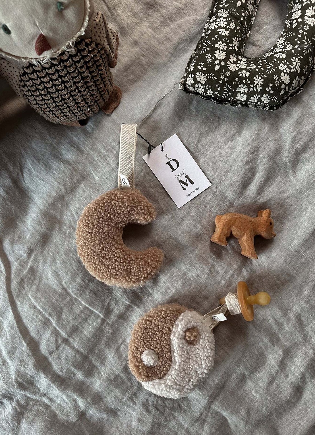 Dappermaentje Teddy speendoekje - voorkant 2 lichtbruin