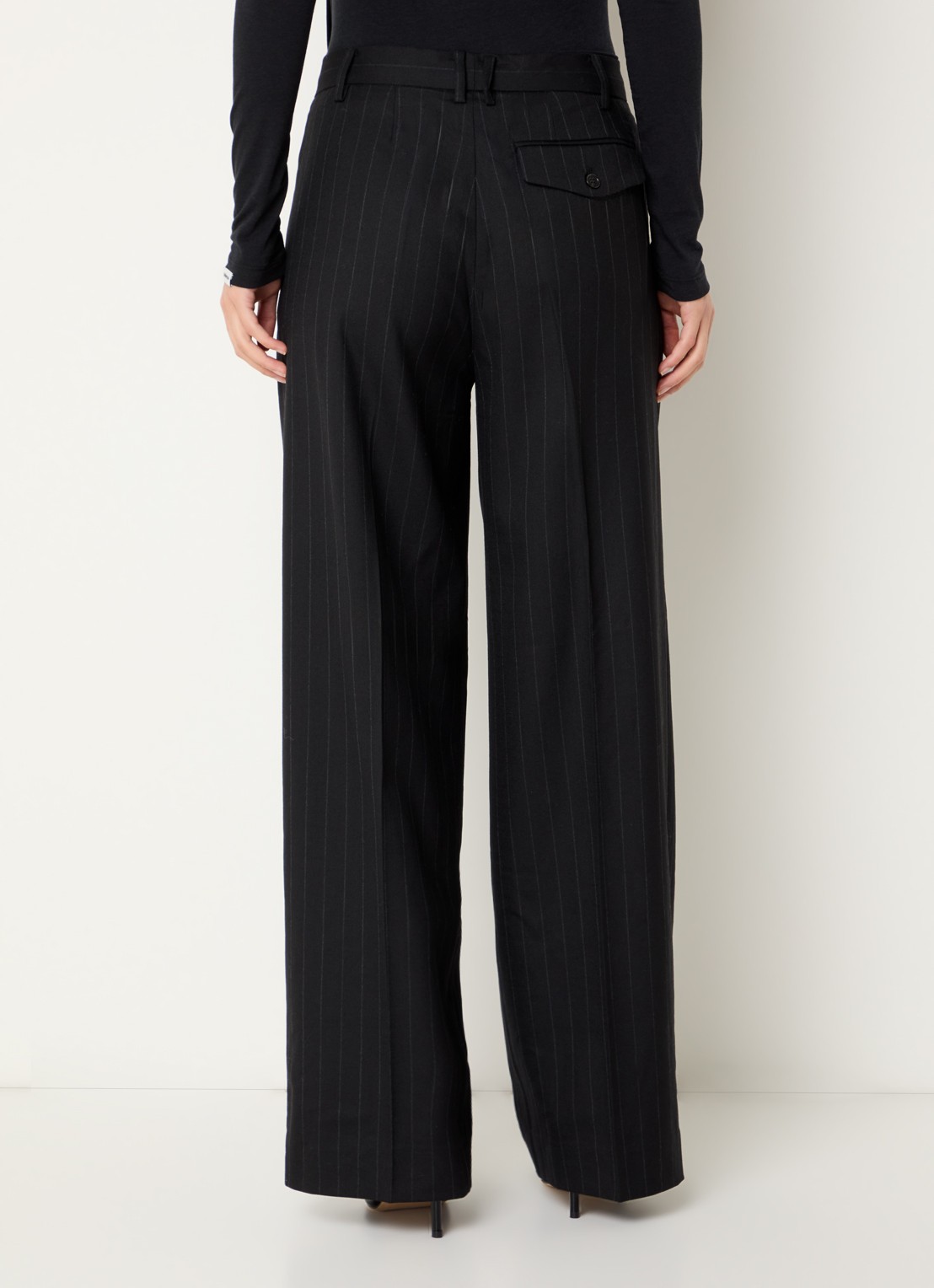 Day Birger et Mikkelsen Enzo mid waist straight fit pantalon in wolblend met krijtstreep - achterkant zwart