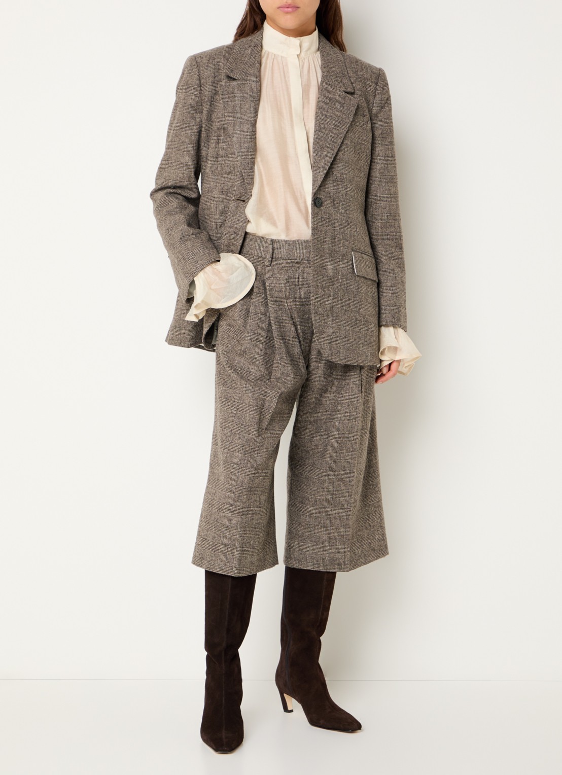 Day Birger et Mikkelsen Heri culotte in wolblend met ruitdessin en klepzak - voorkant 4 lichtbruin