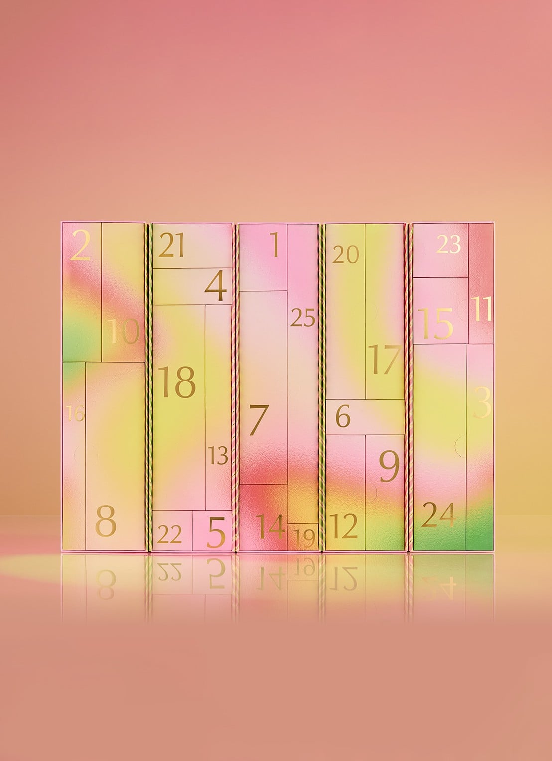 de Bijenkorf Beauty Adventskalender 2026 t.w.v. €850 - voorkant 6 undefined