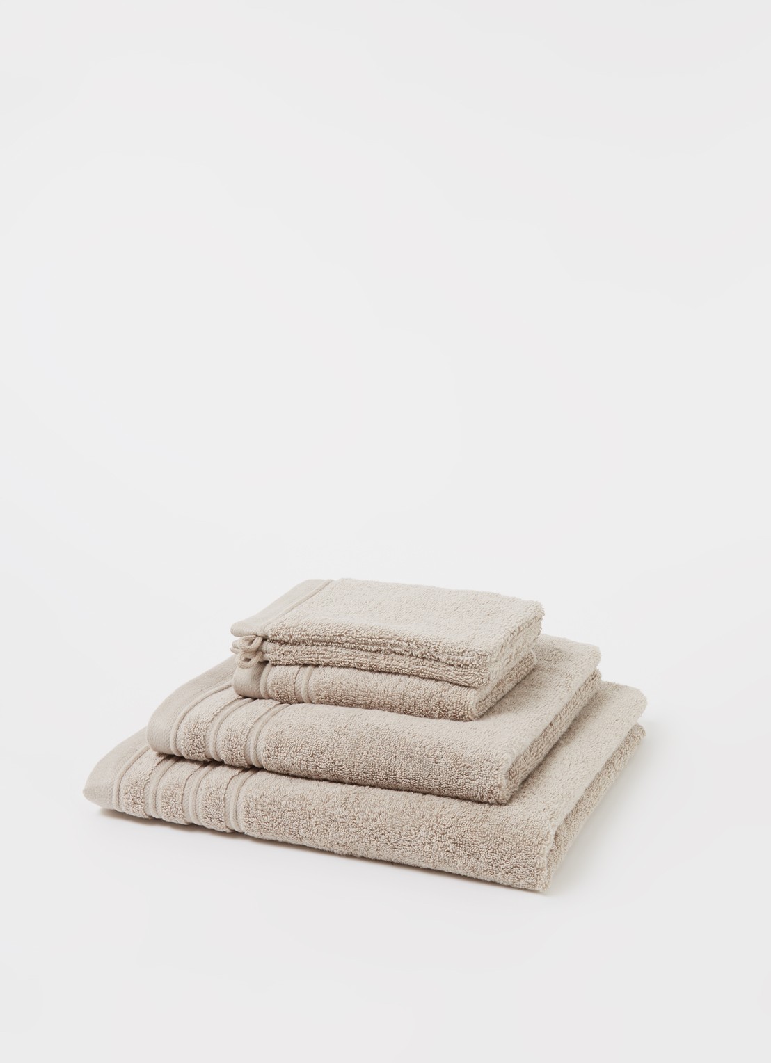 de Bijenkorf Home Evolution badhanddoek - 580 gr/m2 - 60 x 110 cm - detail taupe