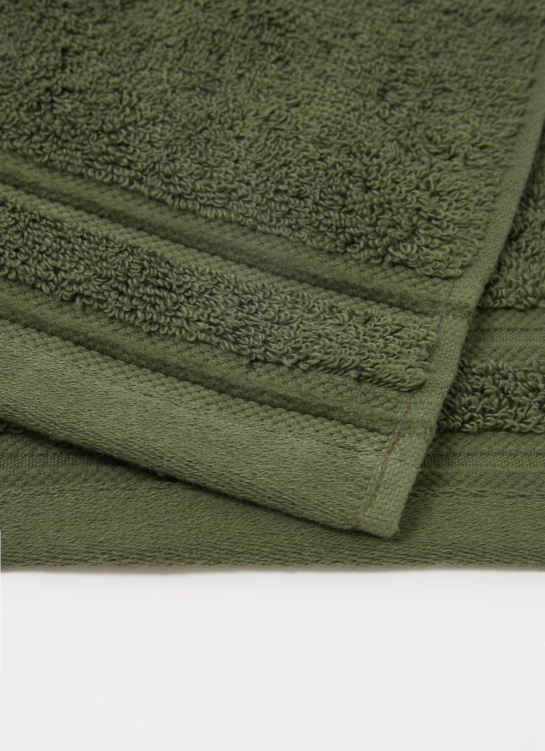 de Bijenkorf Home Evolution gastendoek - 580 gr/m2 - 30 x 50 cm - detail 2 donkergroen