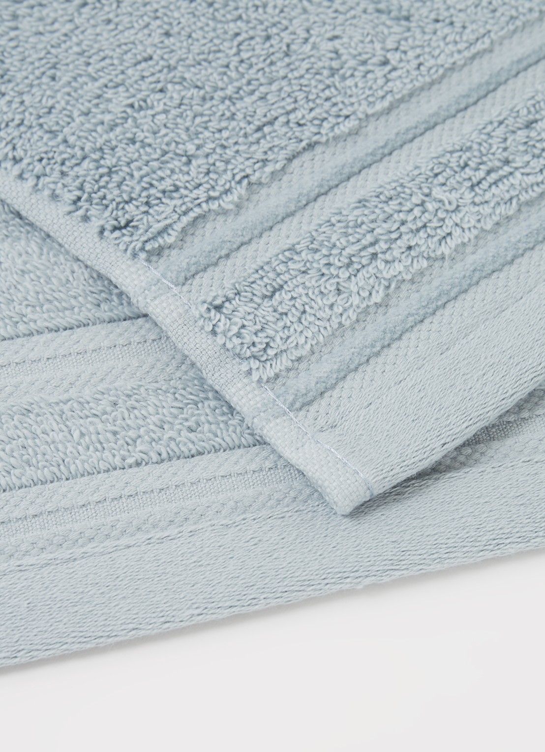 de Bijenkorf Home Evolution gastendoek - 580 gr/m2 - 30 x 50 cm - detail 2 lichtblauw