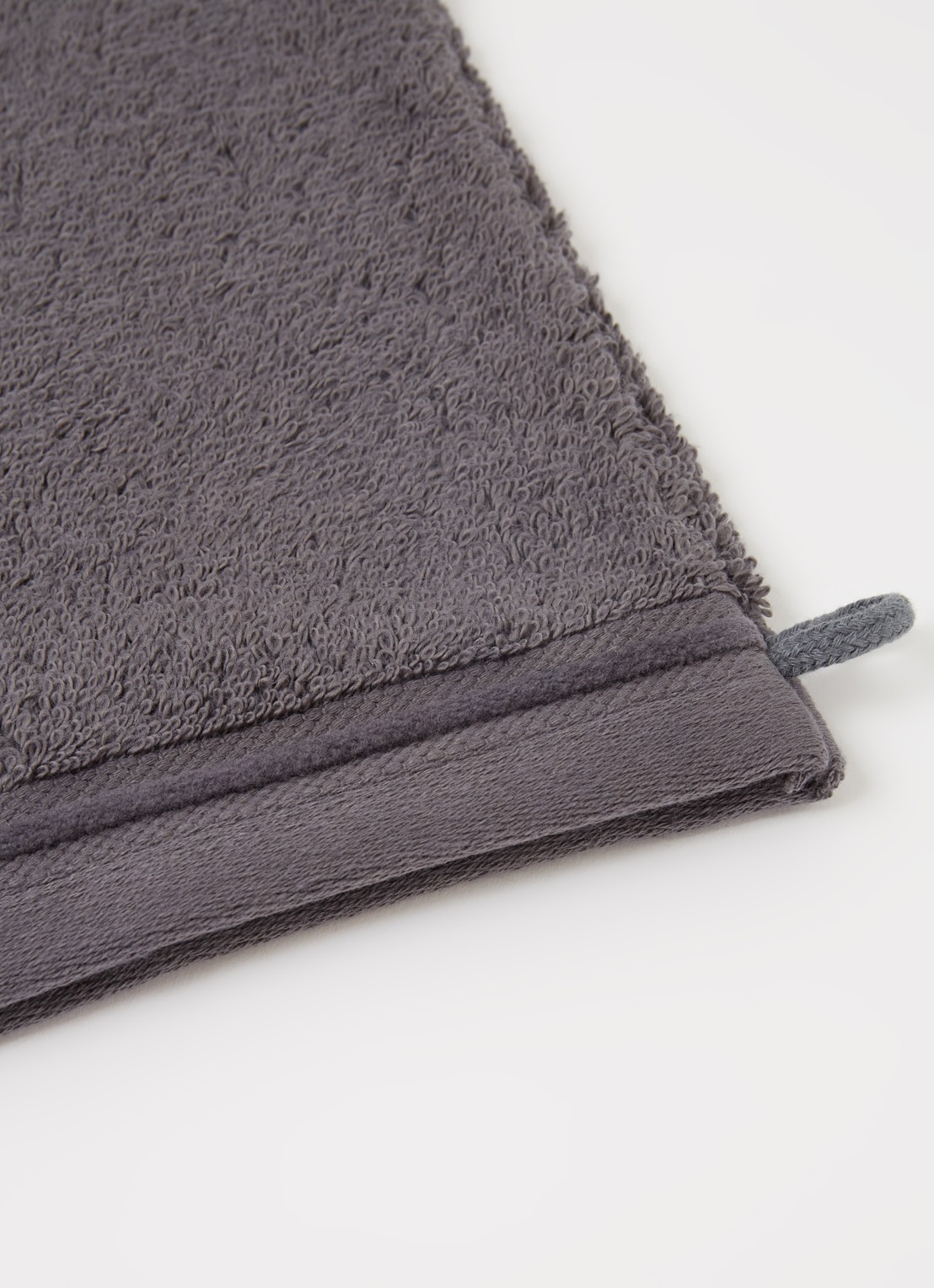 de Bijenkorf Home Evolution washand- 580 gr/m2 - 16 x 21 cm set van 2 - detail 2 antraciet