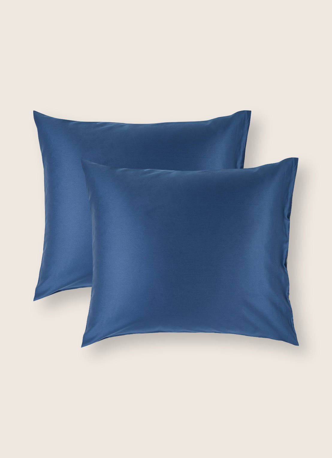 de Bijenkorf Home  kussensloop van  katoensatijn 300TC in 2-pack  - voorkant 2 blauw