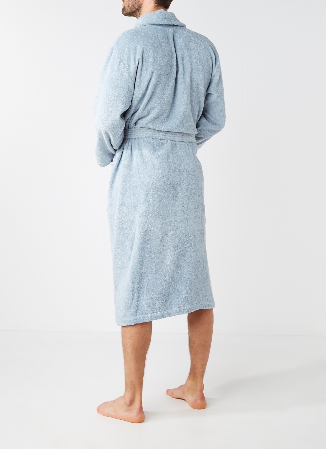 de Bijenkorf Home  Softness badjas van  katoen - unisex - achterkant 2 blauwgrijs