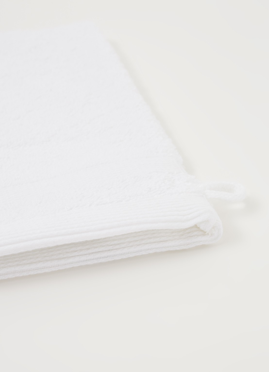 de Bijenkorf Home  Softness washand - 600 gr/m2 - 16 x 21 cm set van 2 - detail 3 wit