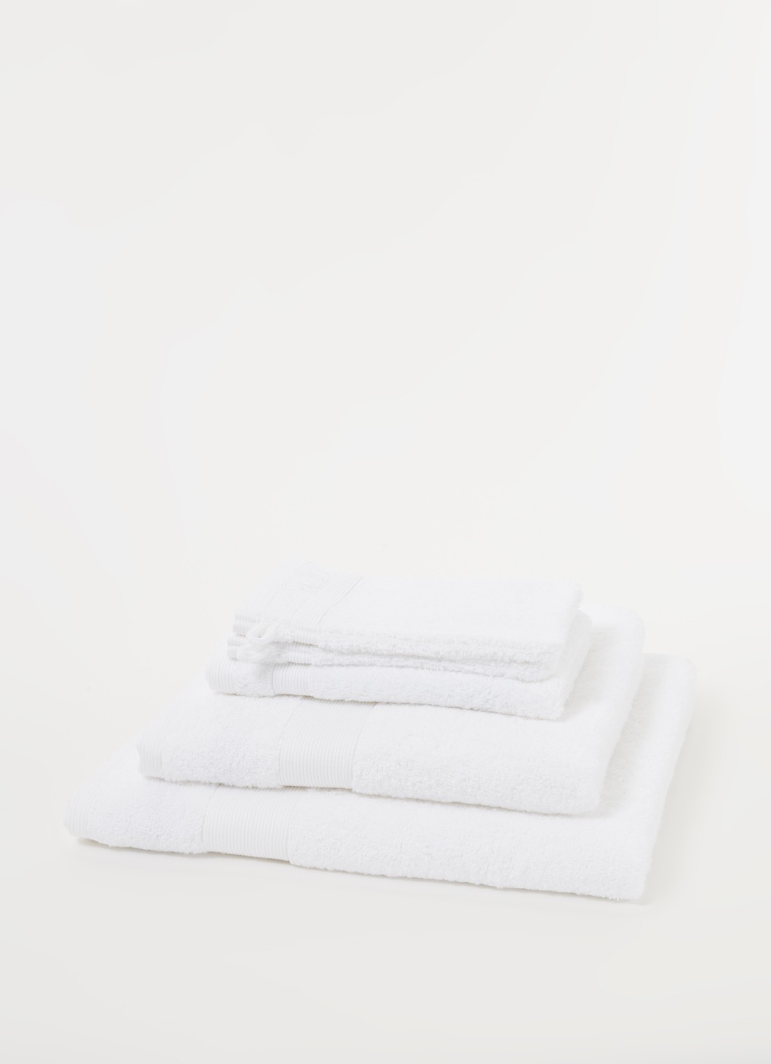 de Bijenkorf Home  Softness washand - 600 gr/m2 - 16 x 21 cm set van 2 - voorkant 2 wit