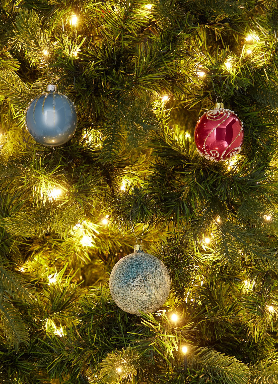de Bijenkorf Home Vorst kerstbal 8 cm - voorkant 3 turquoise