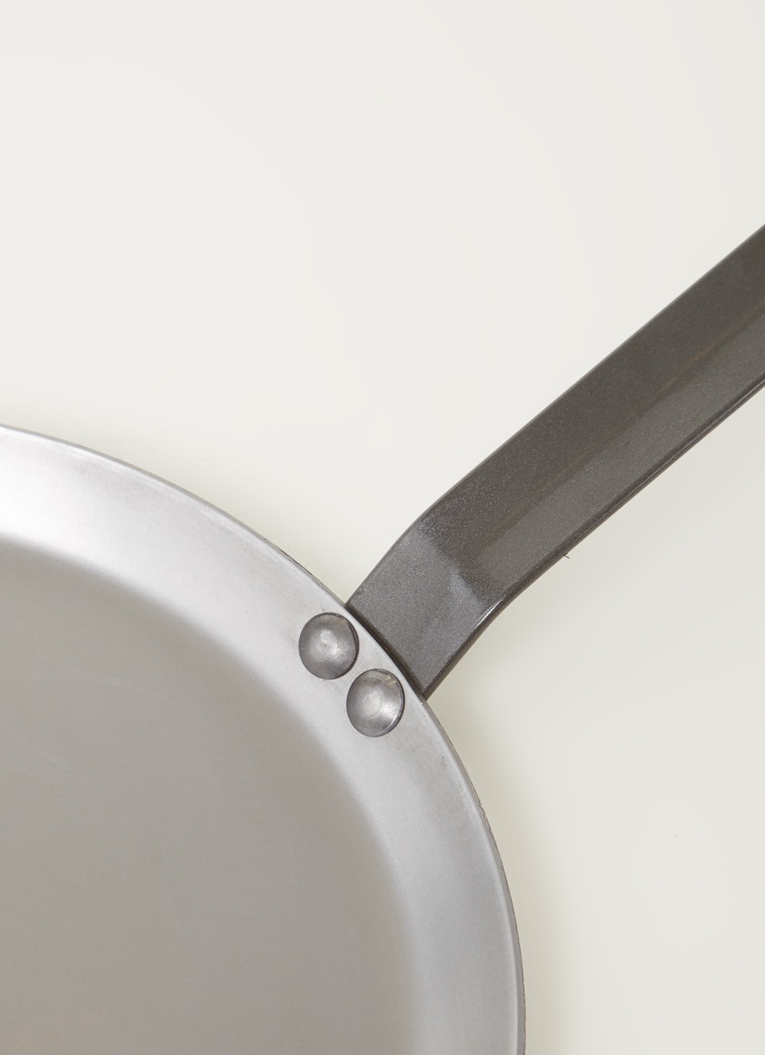 De Buyer Mineral B Element Crêpepan Ø24 cm - detail 3 zilver