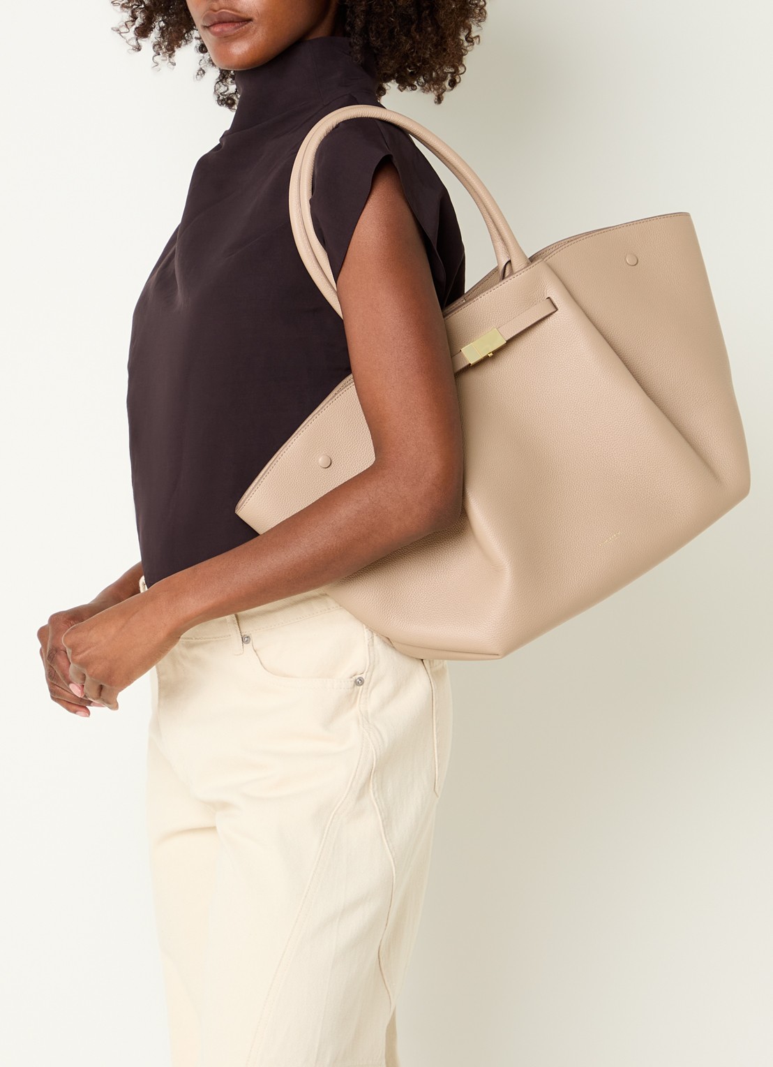 DeMellier The New York handtas van leer - voorkant 6 beige
