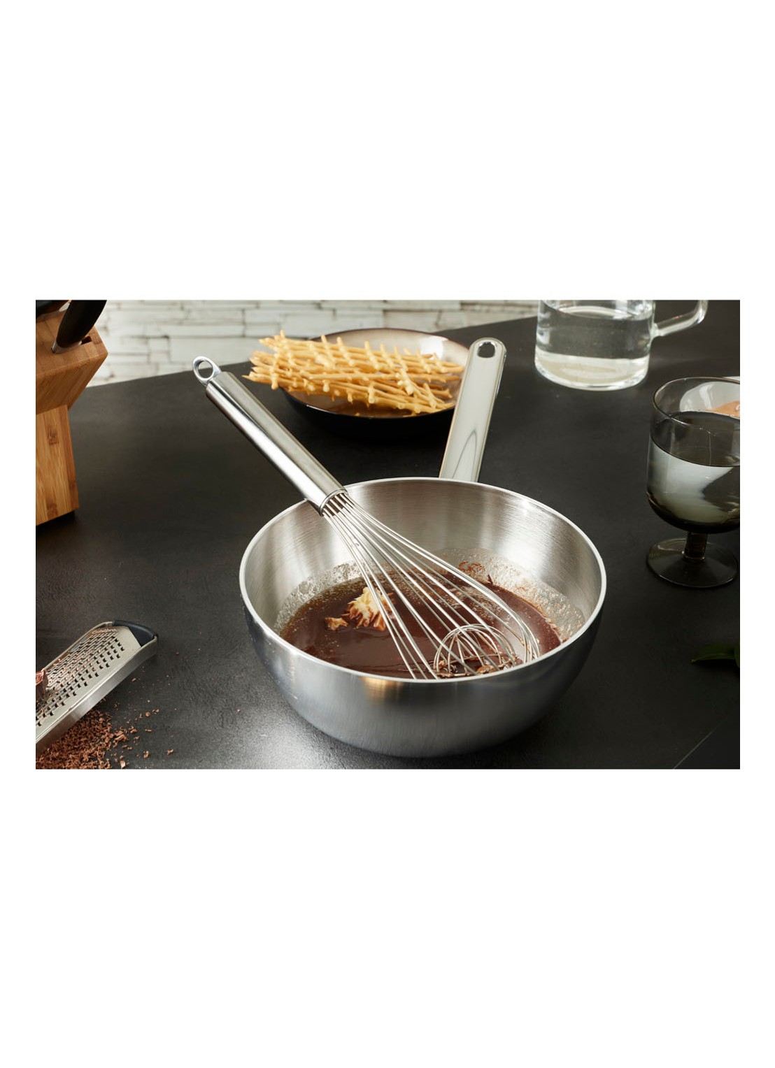 Demeyere Apollo 7 sauteuse Ø18 cm - voorkant 2 zilver