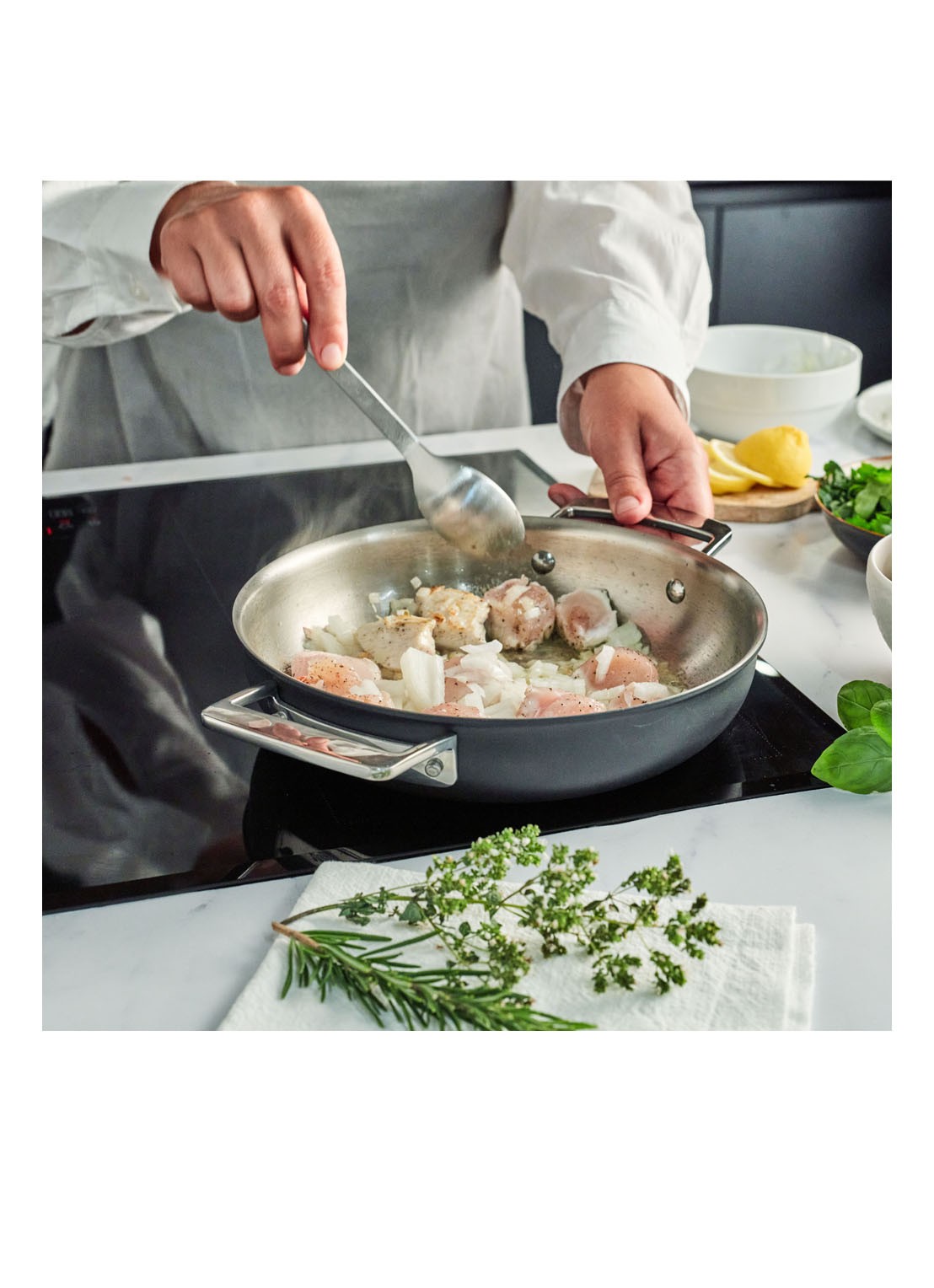Demeyere Black 5 Multifunction pan 24 cm - voorkant 2 zilver