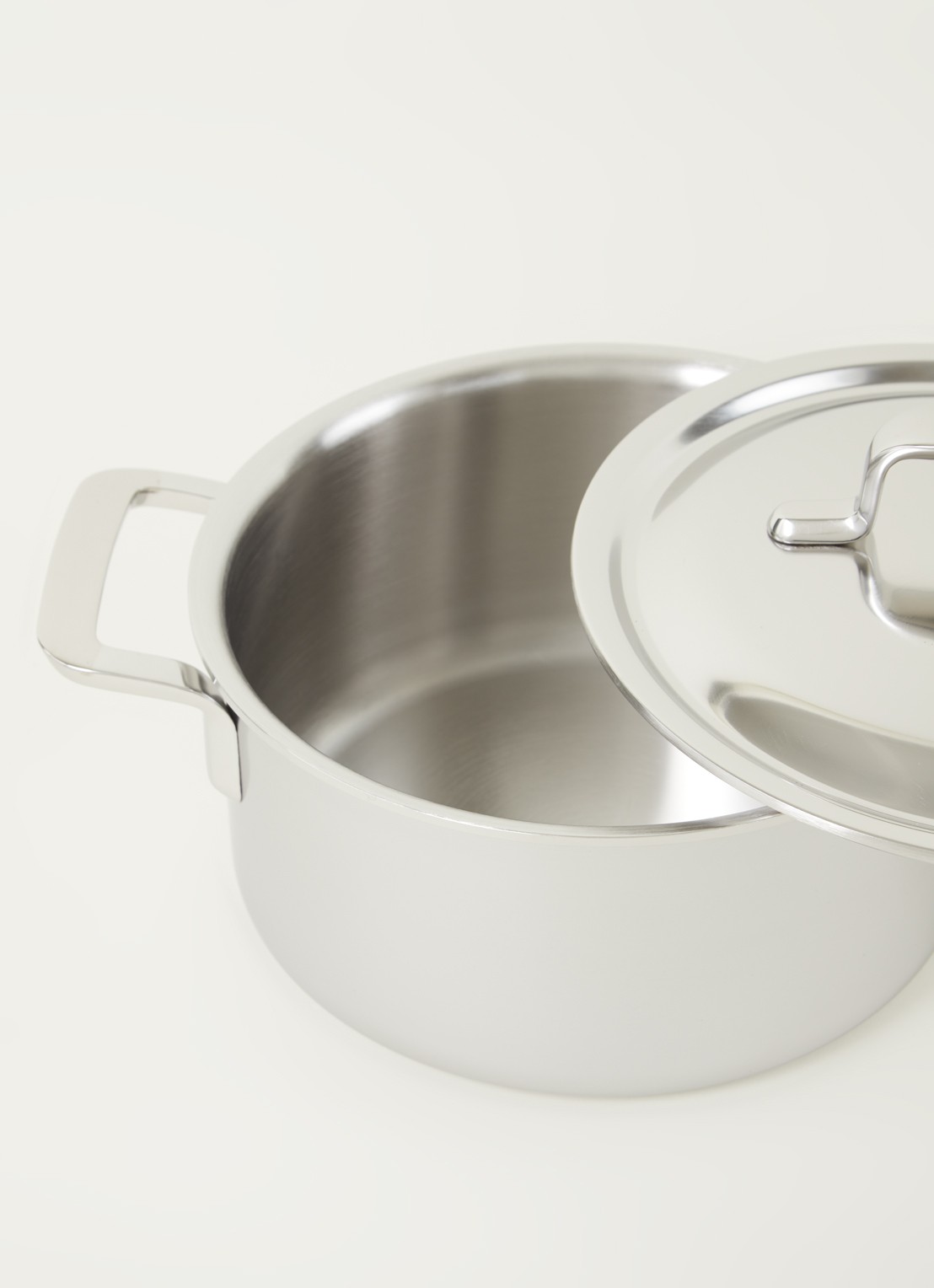 Demeyere Intense 5 kookpan Ø18 cm - detail zilver
