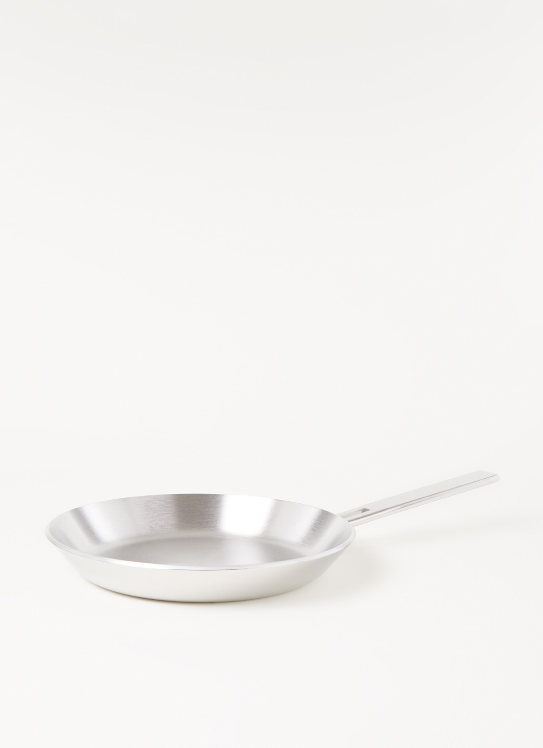Demeyere John Pawson 7 koekenpan 28 cm - voorkant 3 zilver