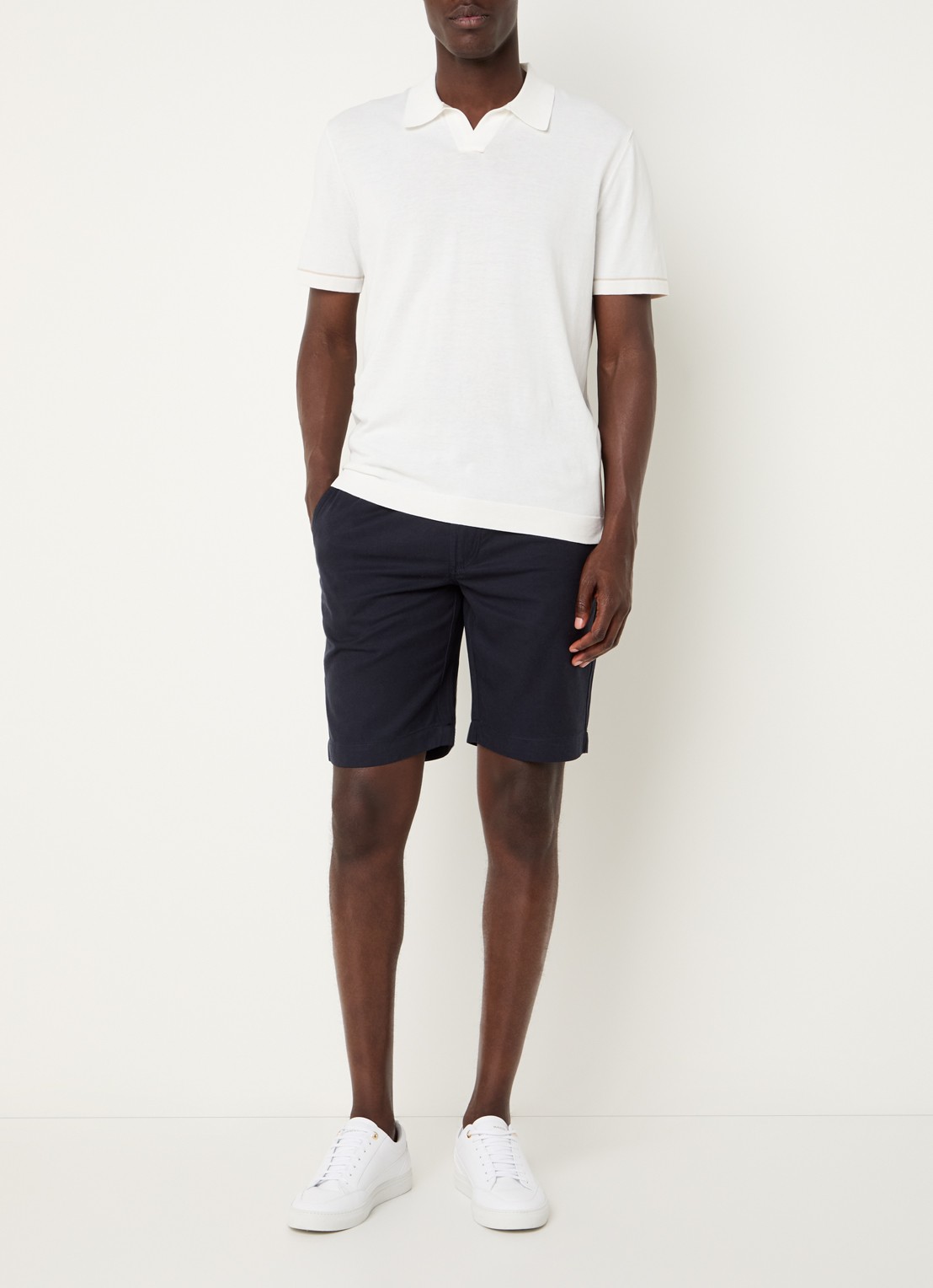Denham Luca straight fit chino met steekzakken - voorkant 2 donkerblauw