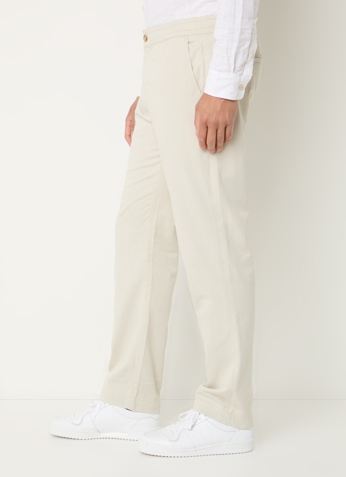Denham Luca straight fit chino met steekzakken - detail 3 beige