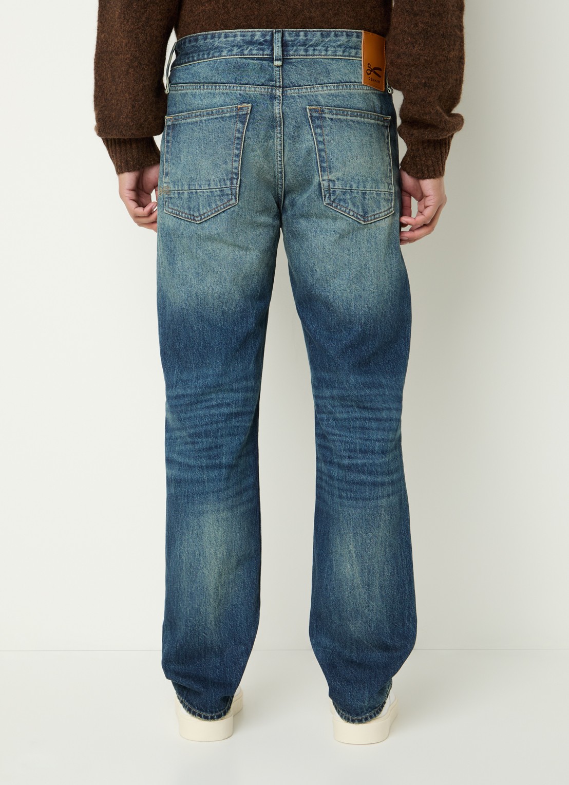 Denham Ridge R Jackson straight leg jeans met donkere wassing - achterkant 5 indigo