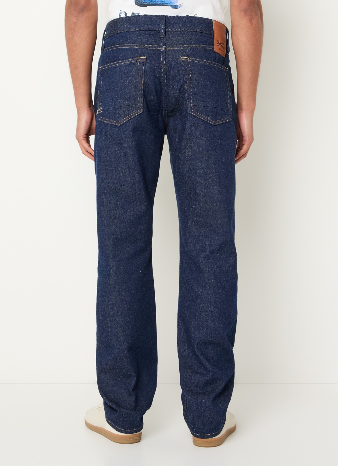 Denham Ridge straight fit jeans met donkere wassing - achterkant 9 indigo