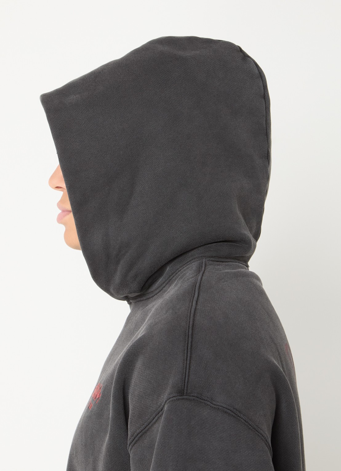 Denham Rose hoodie met logo- en backprint - detail 2 antraciet