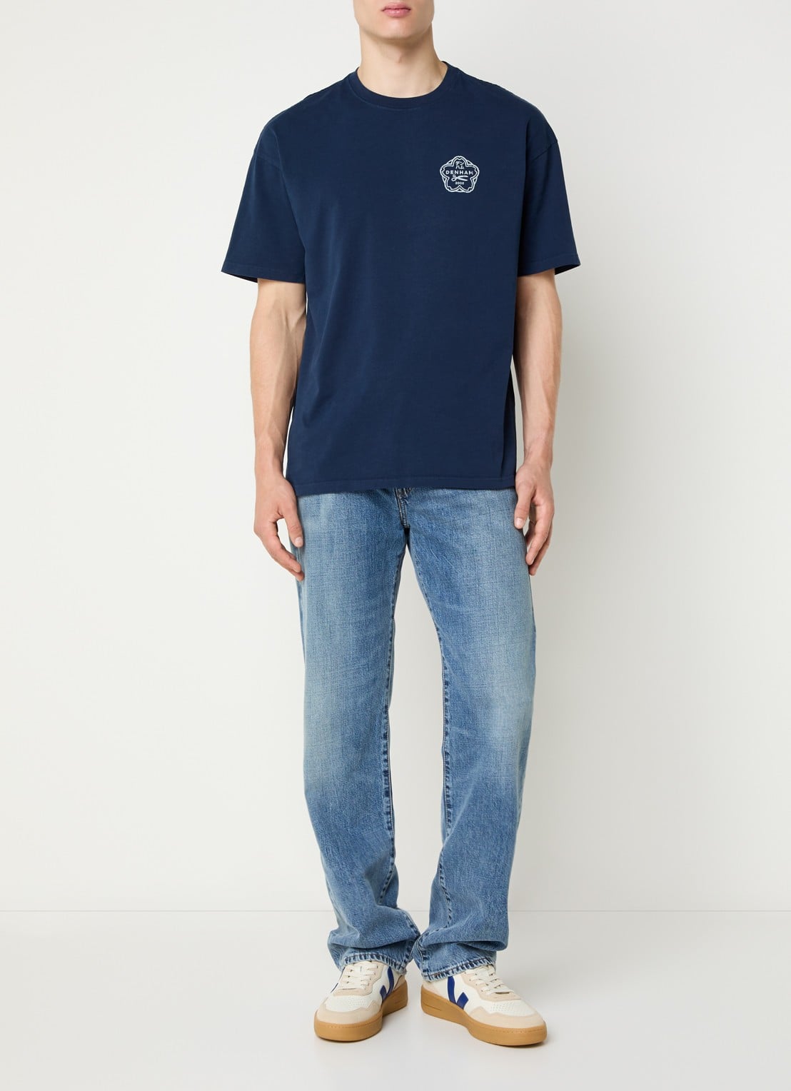 Denham Sake T-shirt met logo- en backprint - voorkant 4 donkerblauw
