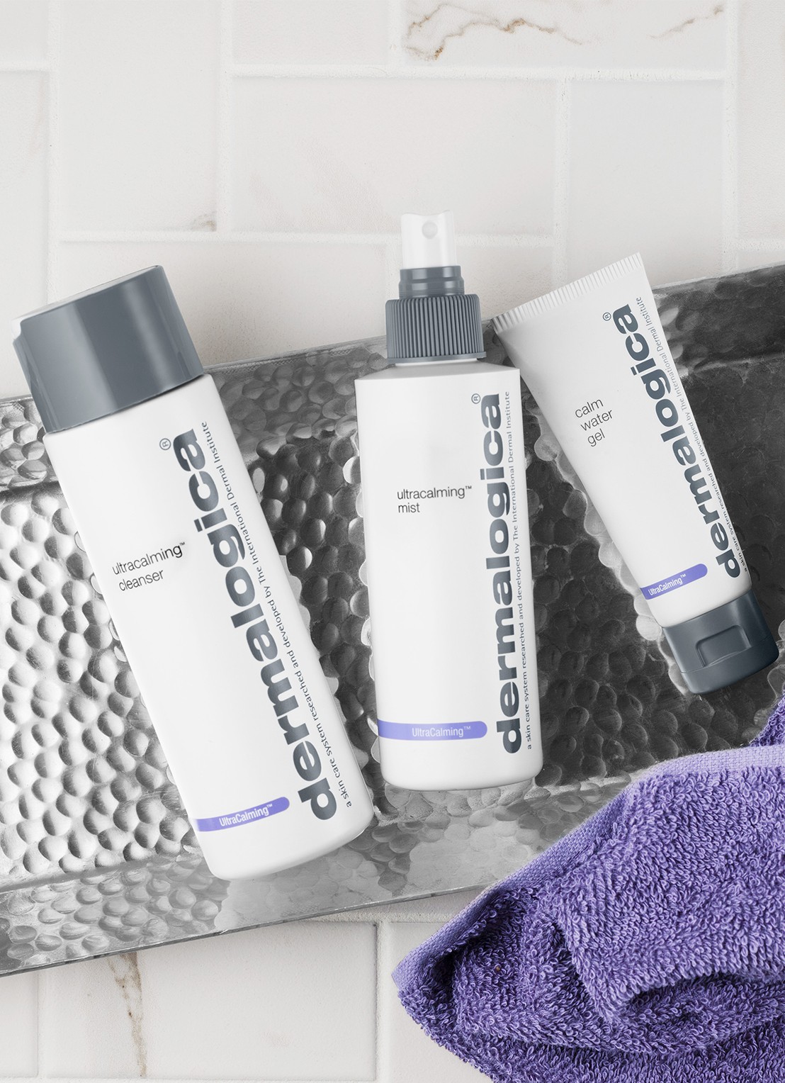 Dermalogica UltraCalming cleanser - facewash - detail 5 undefined