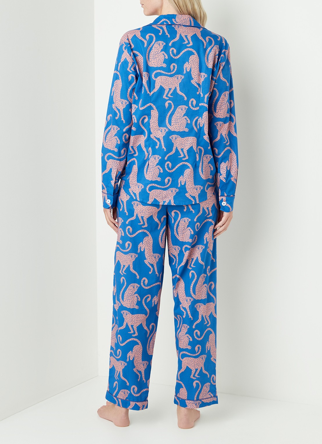 Desmond & Dempsey Chango pyjamaset van  katoen  - achterkant blauw