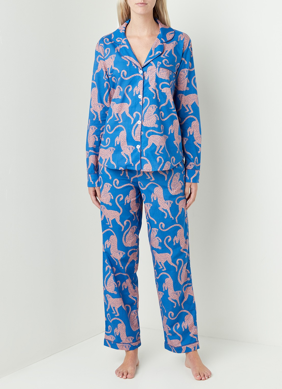 Desmond & Dempsey Chango pyjamaset van  katoen  - detail 4 blauw