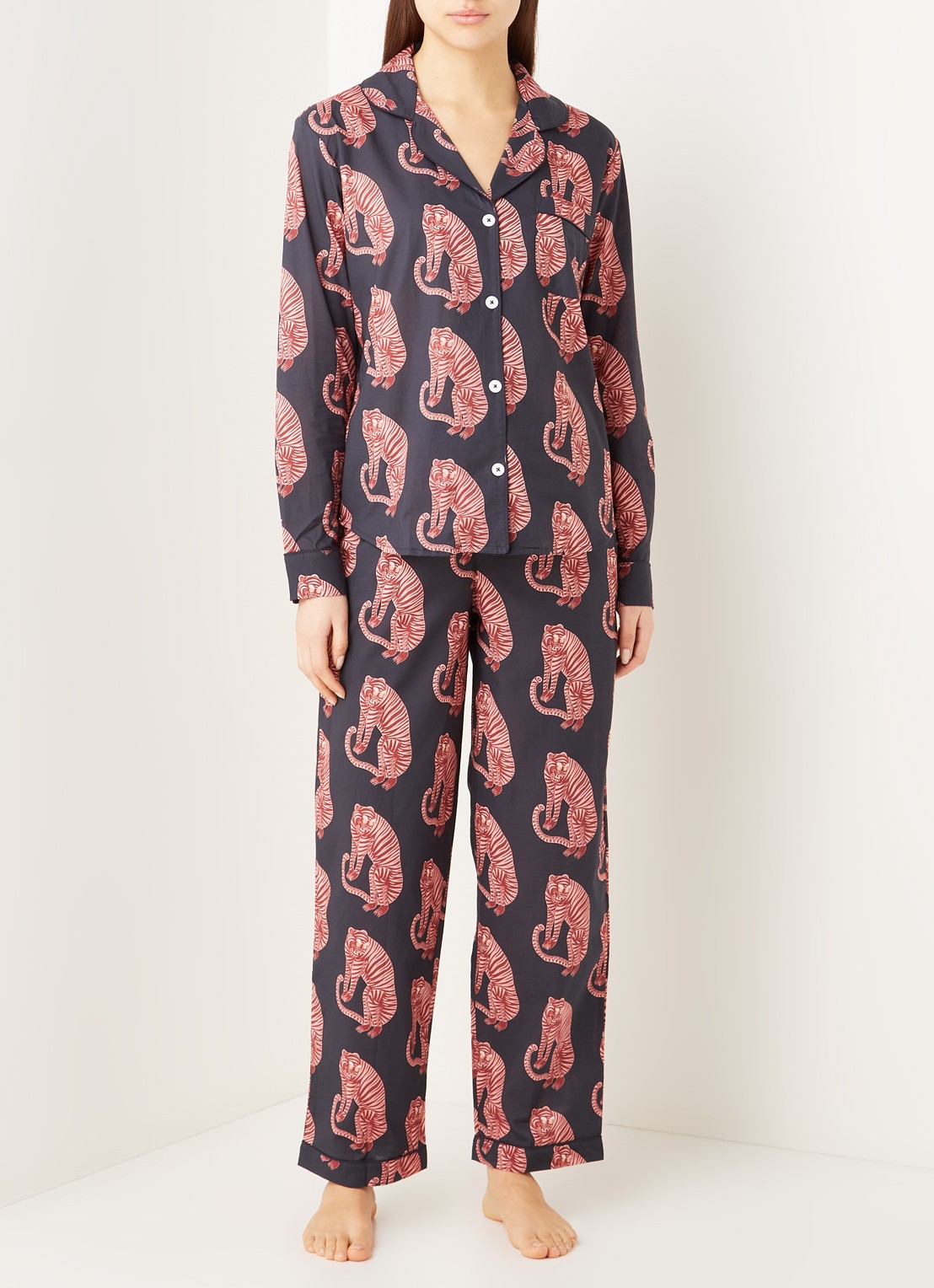 Desmond & Dempsey Tiger pyjamaset van  katoen met print - detail 4 donkerblauw