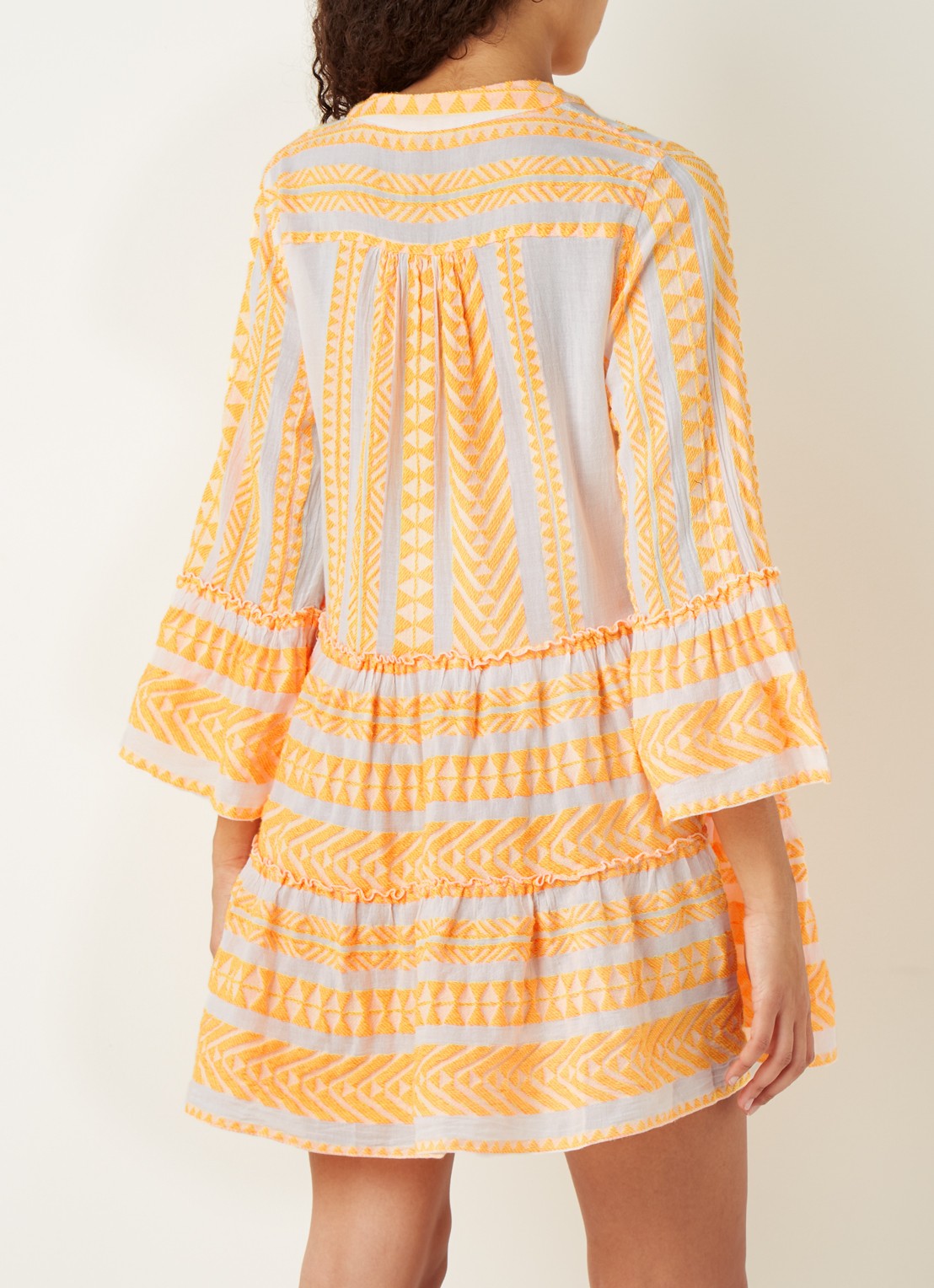 Devotion Ella mini strandjurk met print  - achterkant 2 oranje