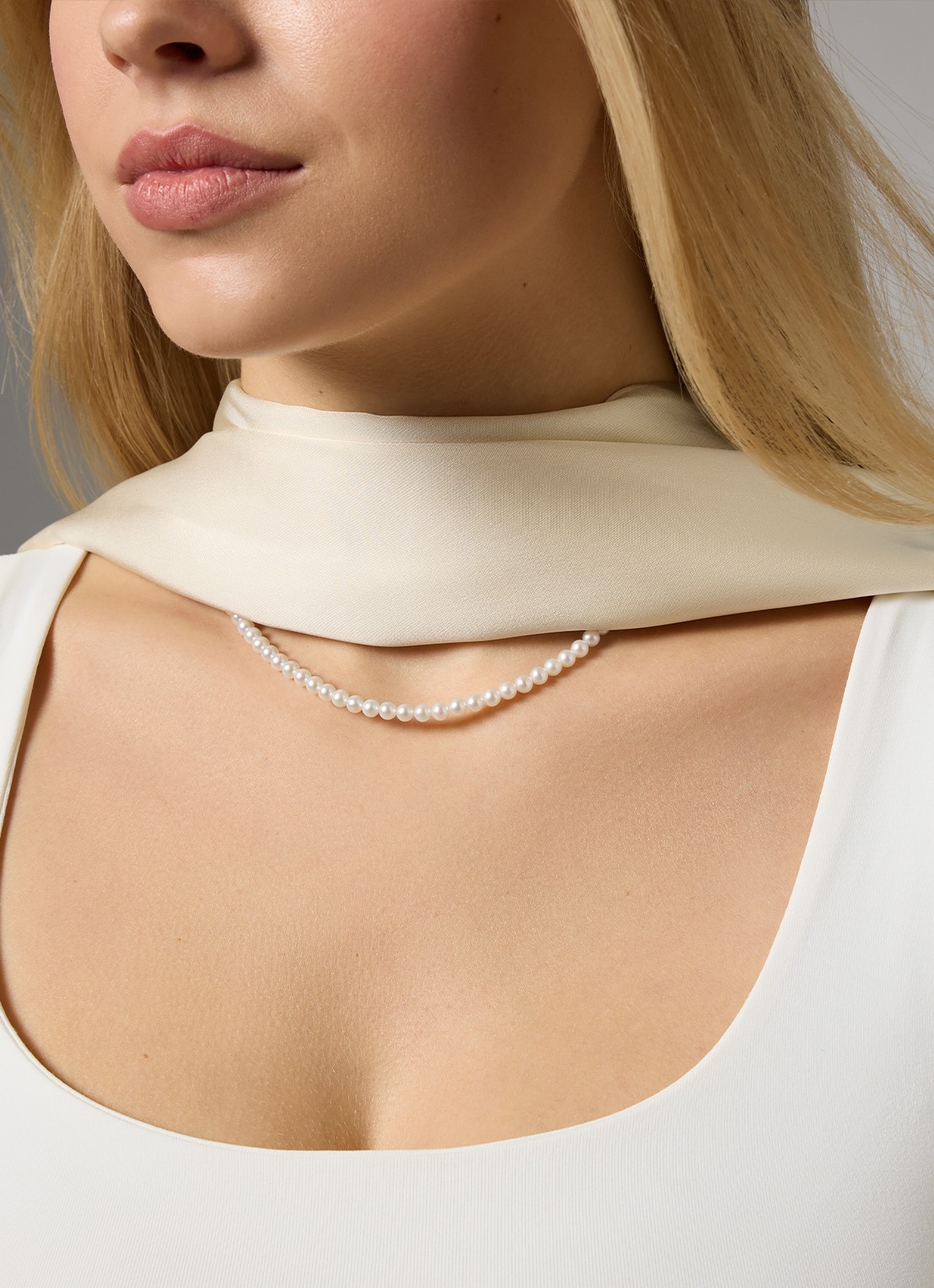 Diamond Point Geelgouden collier Rivièra - voorkant 3 geelgoud