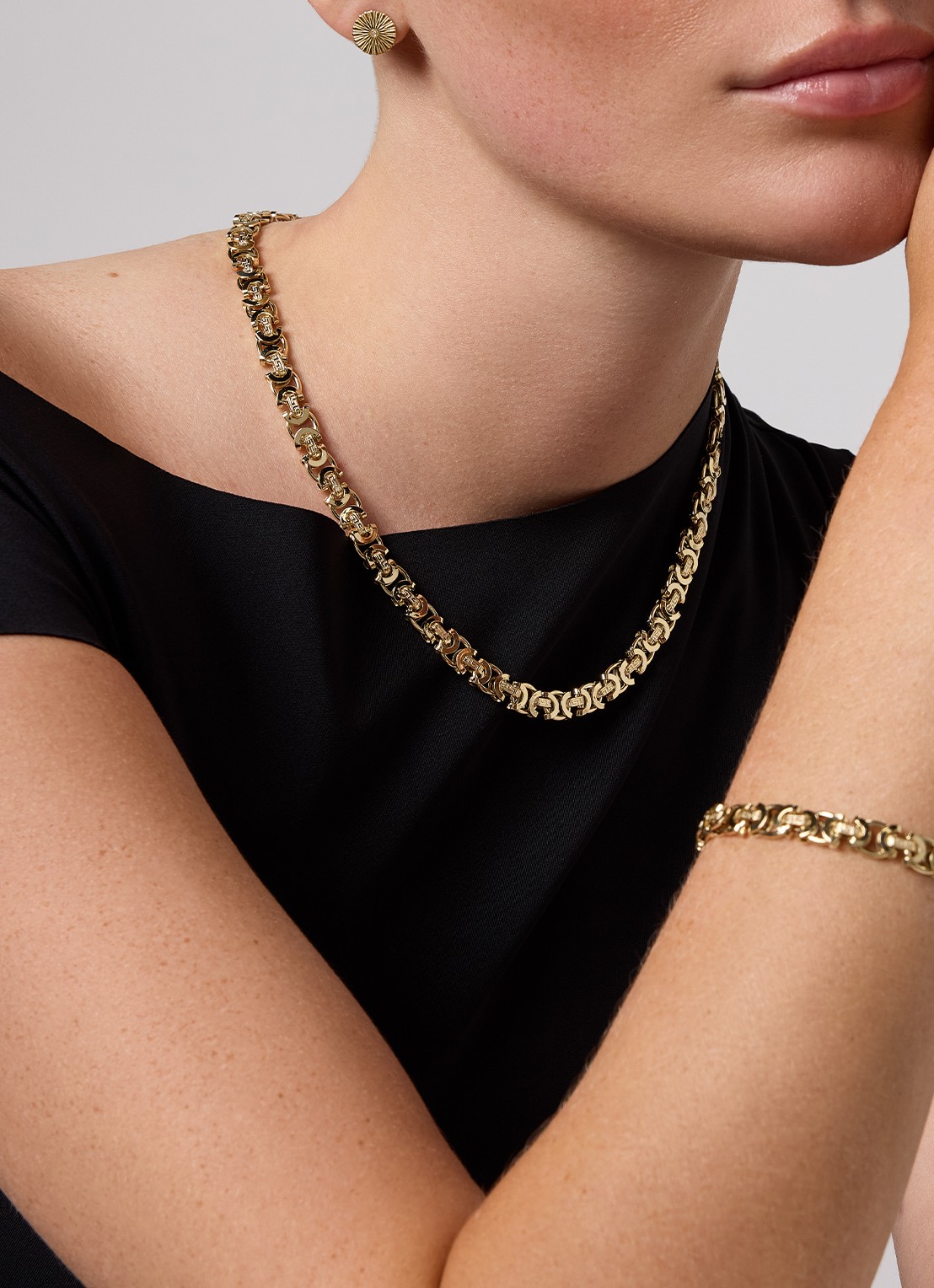 Diamond Point Geelgouden collier Timeless Treasures 45 cm - voorkant 2 geelgoud