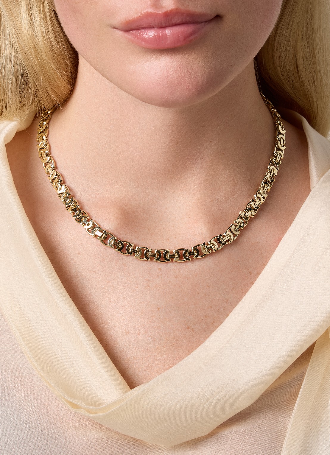 Diamond Point Geelgouden collier Timeless Treasures 45 cm - voorkant 2 geelgoud